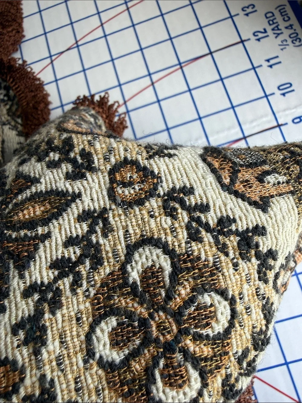 Vintage Folk Art Jacquard Woven Throw Lap Blanket Barn Floral Fringe 50x40